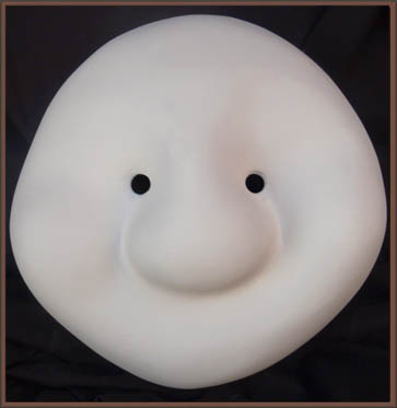 masque larvaire, masque de theatre, fabrication larvaire masque